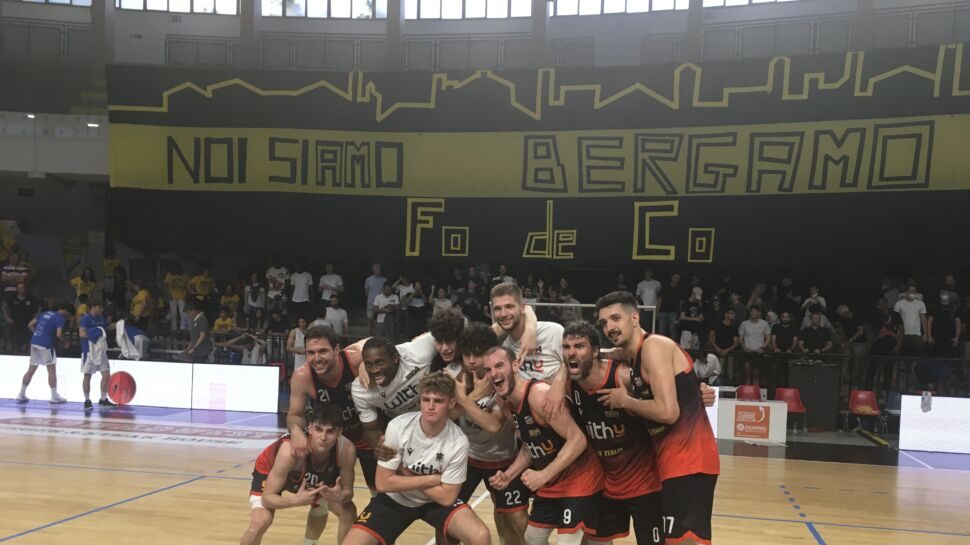 Bergamo Basket orgoglio infinito: batte ancora Cividale e vola a gara 5