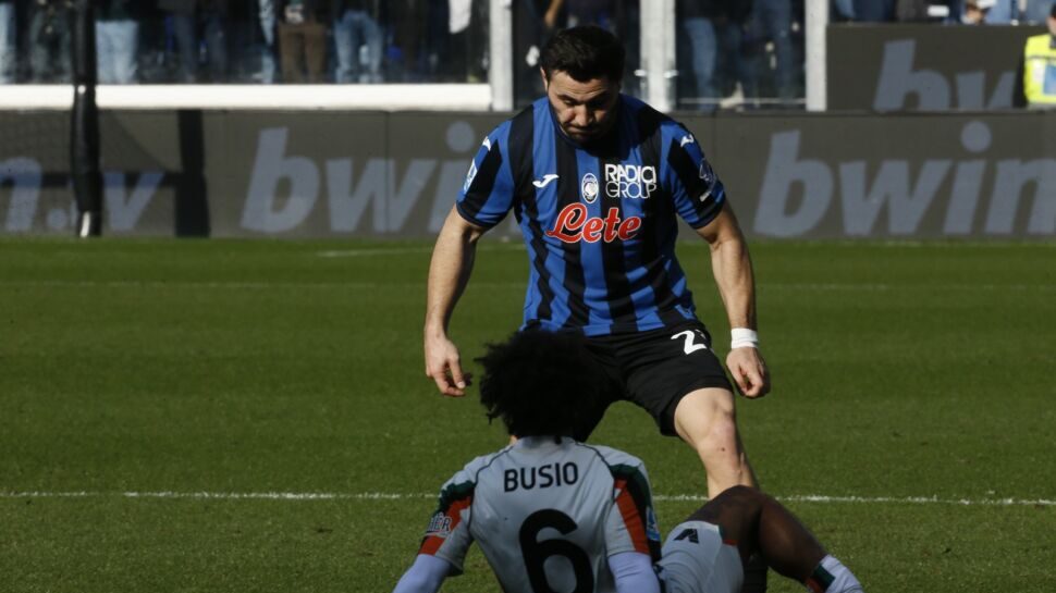 Altro che semplice distorsione, Kolasinac si è rotto il crociato